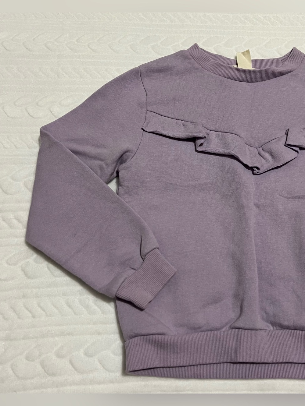 💗 H&M - Girls Lilac Ruffle-Front Sweatshirt - Picture 2 of 5
